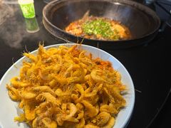 -鱼窝棚柴火铁锅炖(富山屯店)