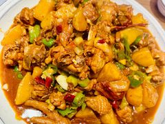 -俭寨大盘鸡·手抓肉·烧烤新疆菜(乌苏路店)