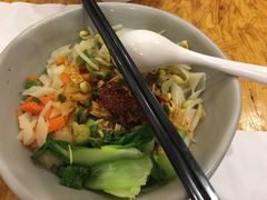 -秦香陕西食府(华贸天地店)