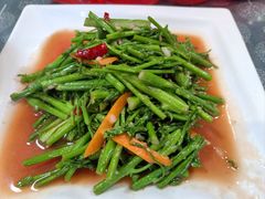 -溪畔如家土菜馆