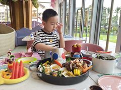 -水桶王国主题餐厅·聚会·生日派对·亲子活动·家庭套餐(亚龙湾希尔顿店)