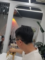 -尤司男士国潮理发馆