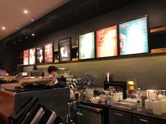 -星巴克臻选(莘庄仲盛店)