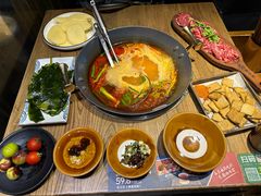 -贵厨酸汤牛肉(小十字店)
