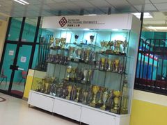 -香港理工大学
