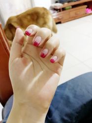 -悦指间美甲美睫