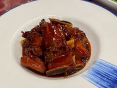 -侬佳蒸菜馆(听潮店)