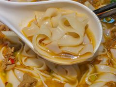 -呷佬·长沙手工米粉(金沙江路店)
