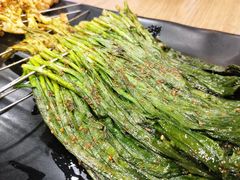 烤韭菜-宝记烧烤·碳锅羊肉·羊蝎子火锅·夜食社(文体路创始店)