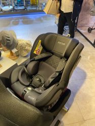 -国际蓝孩BabyInternational(杭州嘉里中心店)