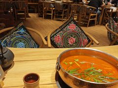 -黔诚多彩火锅(甲秀楼店)