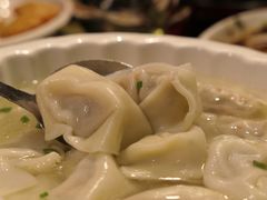 荠菜大馄饨-三林本帮馆(中林街店)