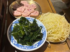 -旧街市鲜货老火锅(大光路店)