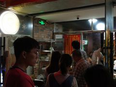 香酥鸡-阿姨小肉摊(同济西苑店)