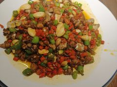 -有红鸡毛店·川菜(建设路店)