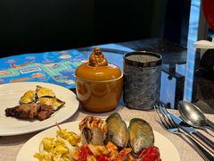 -东方红海鲜百汇(国际大厦店)