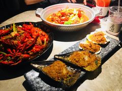 -沪小胖小龙虾(淮海中路旗舰店)