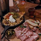 看⚽还得去老牌酒吧，不用人头费也不用订金，不做大冤种！