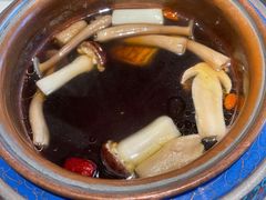 -享月汤皇·海鲜小火锅·聚会(曲江创意谷店)