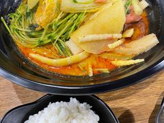 -八一路好吃街(雨田商务大厦店)