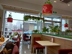 大堂-嘉和一品粥(津华昌道店)