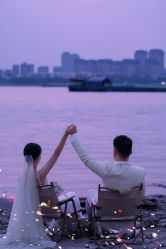 -雪中彩影婚纱摄影·微光艺术中心