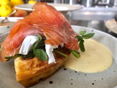 华夫水铺蛋三文鱼-BOR Eatery(安福路店)