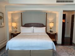 -广州富力丽思卡尔顿酒店