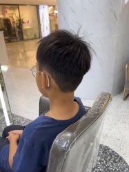 -苏豪路易士·嘉玛发廊