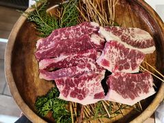 -草家酱蟹炭火烤肉店(珲春南路一店)