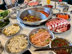 -憨铁匠老火锅(龙岗万科里店)