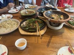 -广府乡下·饭庄(新港东路店)