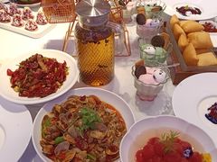 -巴特餐饮6加1音乐餐吧·新疆菜
