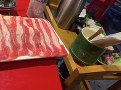-二荆条·蜀鲜汇城市森林火锅
