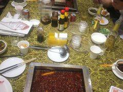 -红鼎坊·老成都火锅(新南门店)