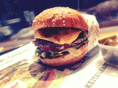 -The Habit Burger Grill 哈比特汉堡(复兴soho店)