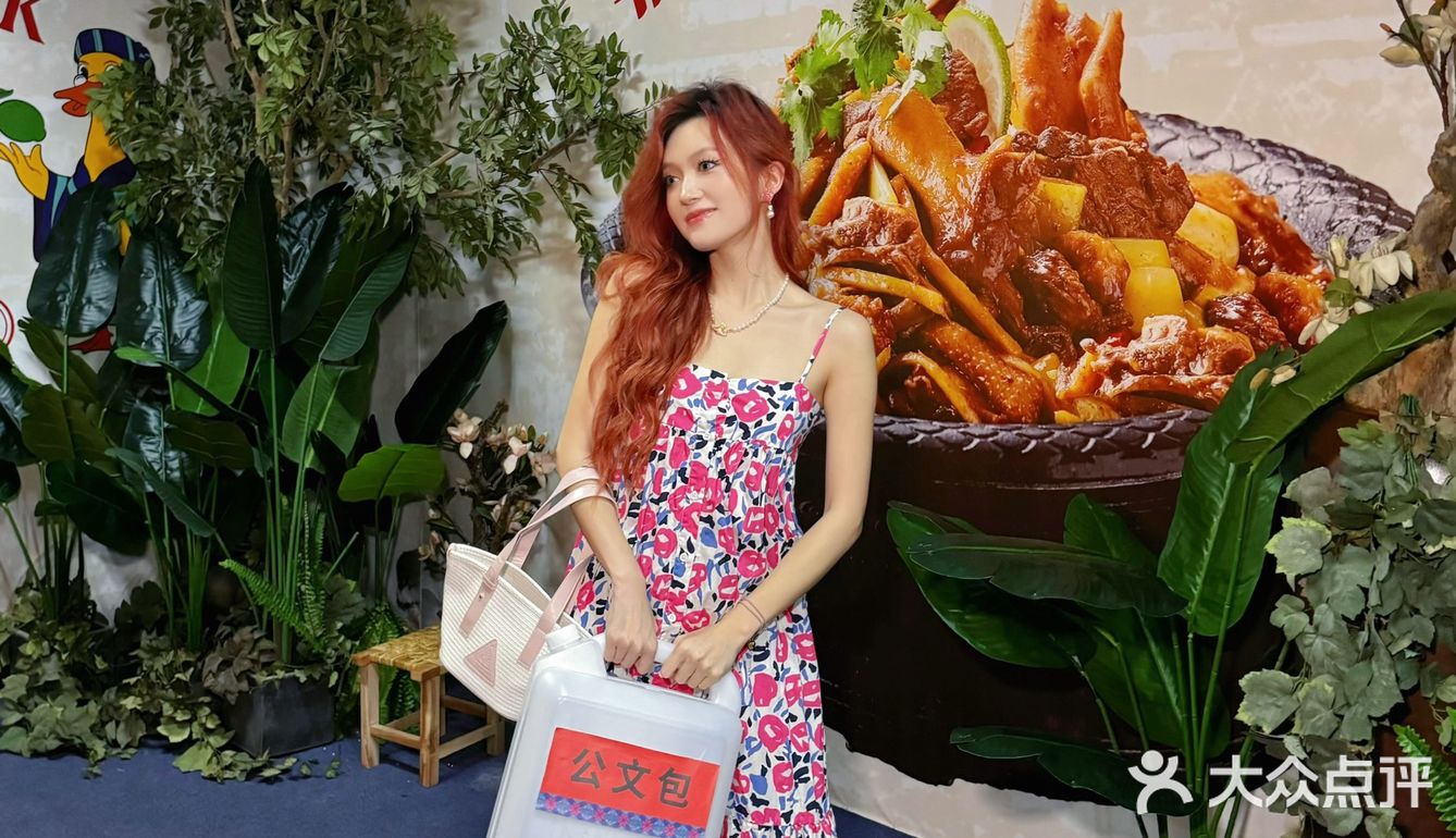 🍶广西三月三要来这家柠檬鸭餐厅抛绣球！