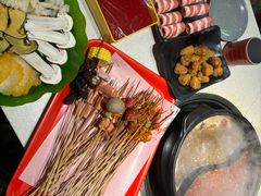 -钢管厂五区小郡肝串串香火锅(梅川路店)