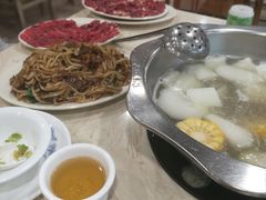 -粤潮牛肉火锅店(江南大道店)