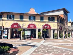 -佛罗伦萨小镇广佛名品奥特莱斯(疏港路店)