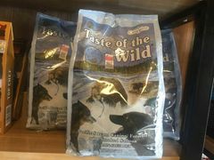 -精灵岛宠物生活馆(洪泽花园店)