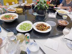 -香山湖家家宴(中山陵店)