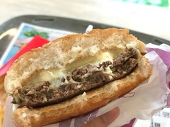 浓浓高达芝士双层吉士堡-麦当劳(塔园路店)