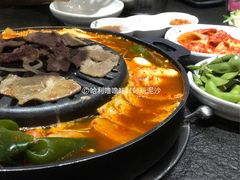 韩式部队锅-温度烤肉专门店
