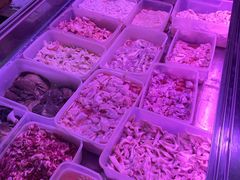 -周良天山牛杂城(天山路总店)