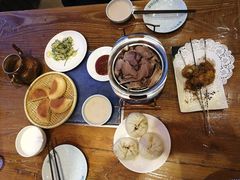 -蒙亨·手把肉·蒙古包文化主题餐厅(天恒广场店)