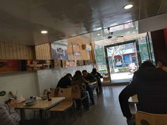 大堂-古徽州馄饨店(宝安路店)