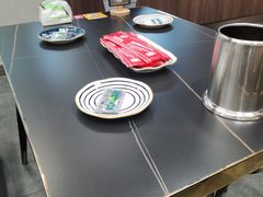 -许哥东北烧烤·铁丳烤串·宫后夹肉(繁花中心店)