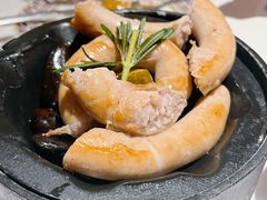 煎莫斯科香肠-俄士厨房(五棵松华熙LIVE店)