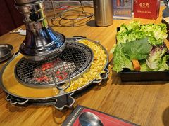 -青瓦炭韩潮烤肉(花园道店)